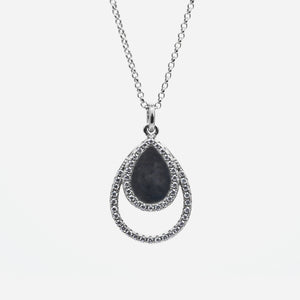 AQUA 水 Necklace in Black Jade