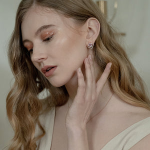 TERRA 方 Earring Studs in Lavender Jade