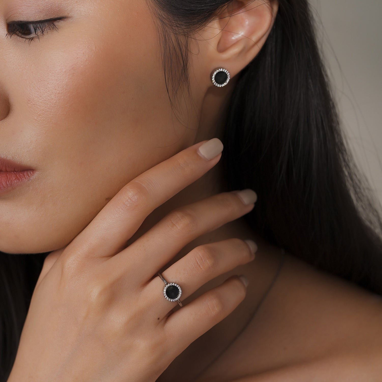 ETERNITY 緣 Earring Studs in Black Jade