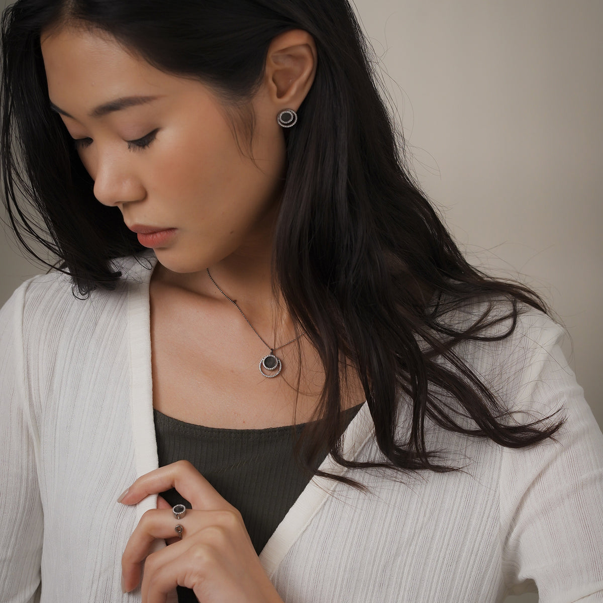 ETERNITY 緣 Earring Studs in Black Jade