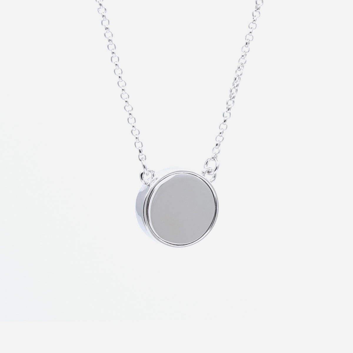 ETERNITY 緣 Necklace in Green Jade