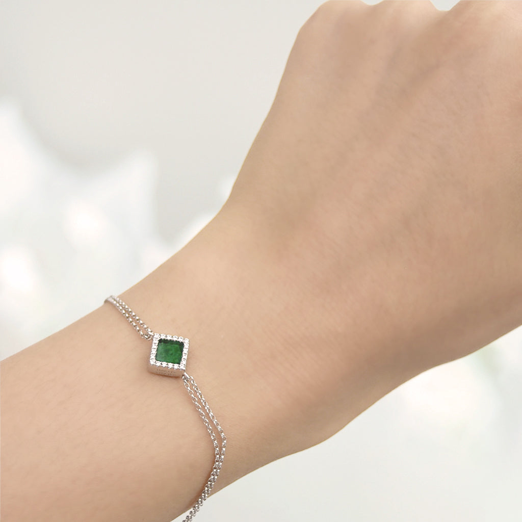 TERRA 方 Bracelet in Green Jade