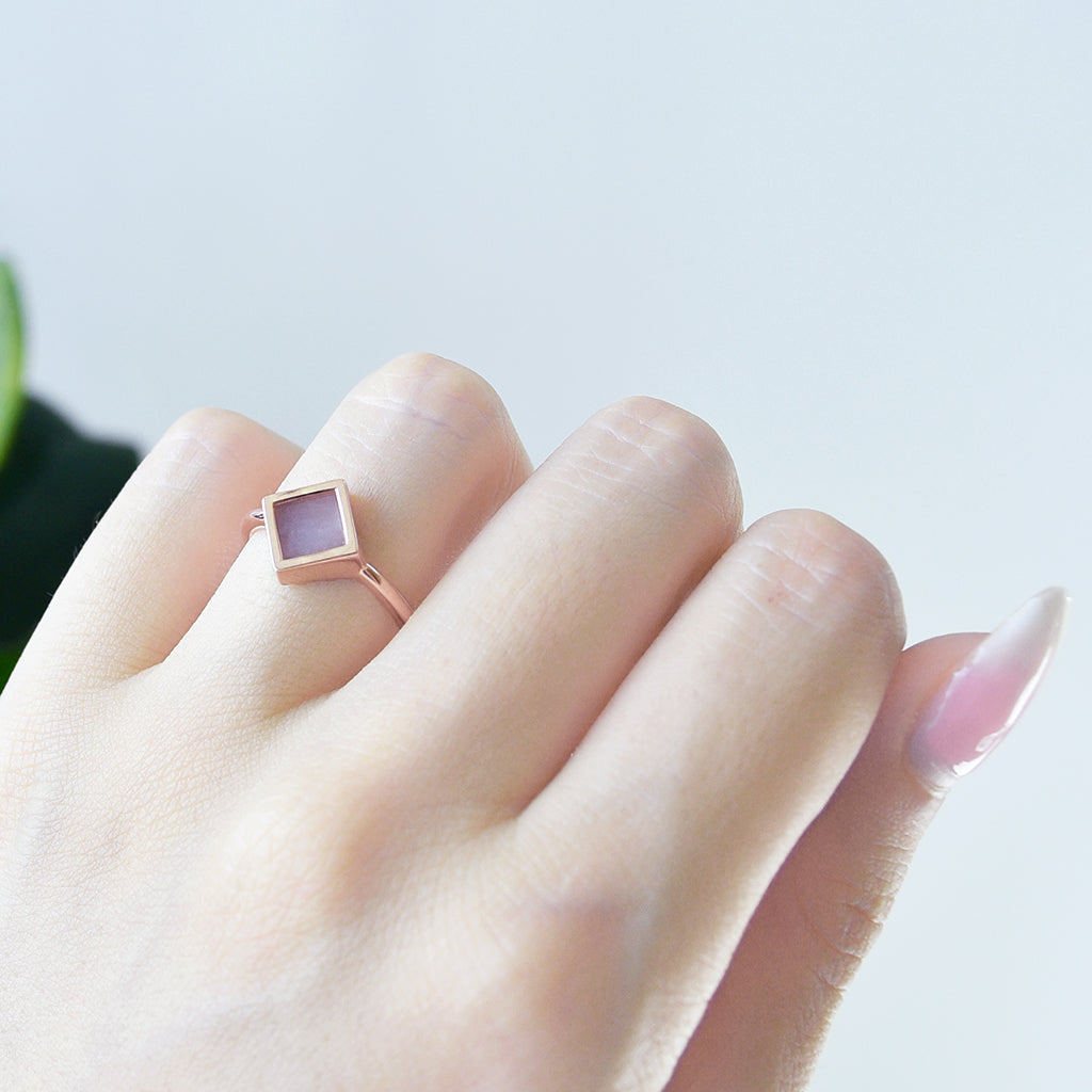 TERRA 方 Small Ring in Lavender Jade