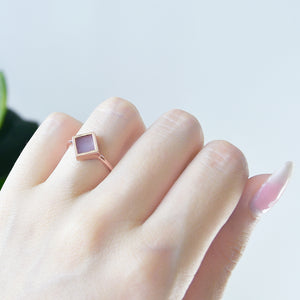 TERRA 方 Small Ring in Lavender Jade